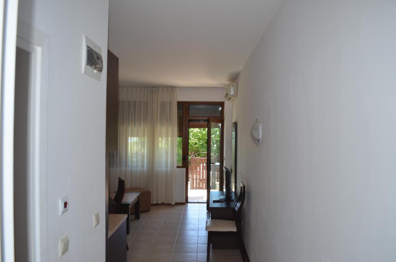 Trs Apartments Sosopol Exterior foto