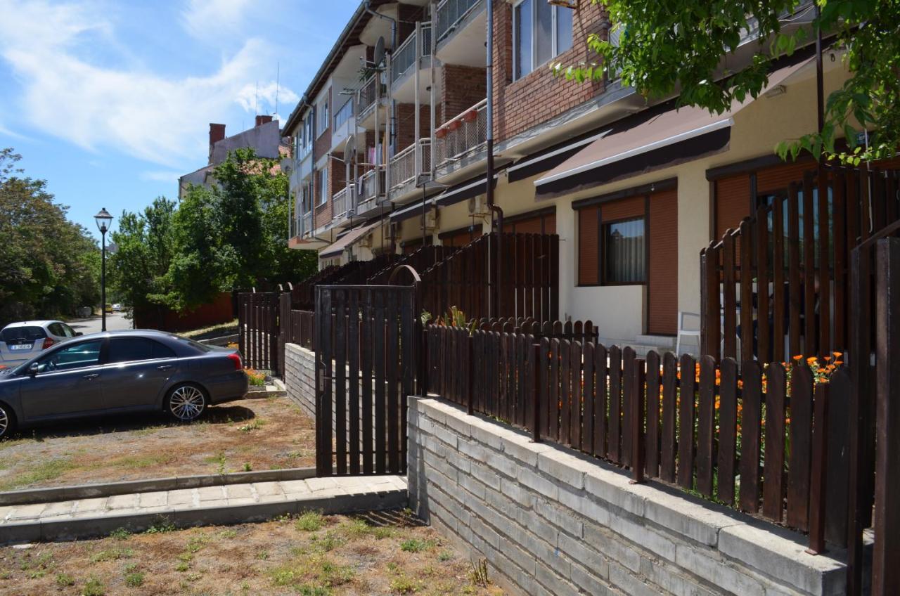 Trs Apartments Sosopol Exterior foto