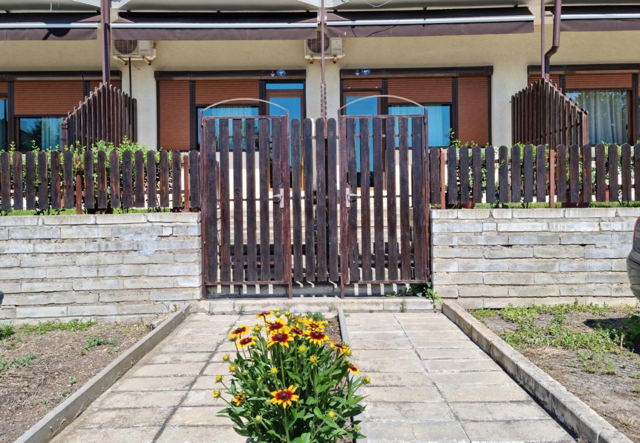 Trs Apartments Sosopol Exterior foto